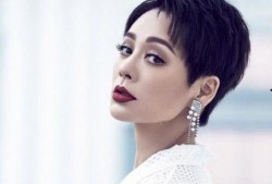 女主在娱乐圈疯狂爆料,女主疯狂爆料，揭秘幕后真相